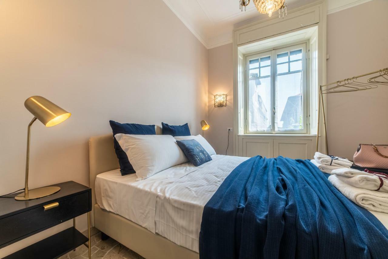 Joivy Sophisticated 3-bed Flat With Desk