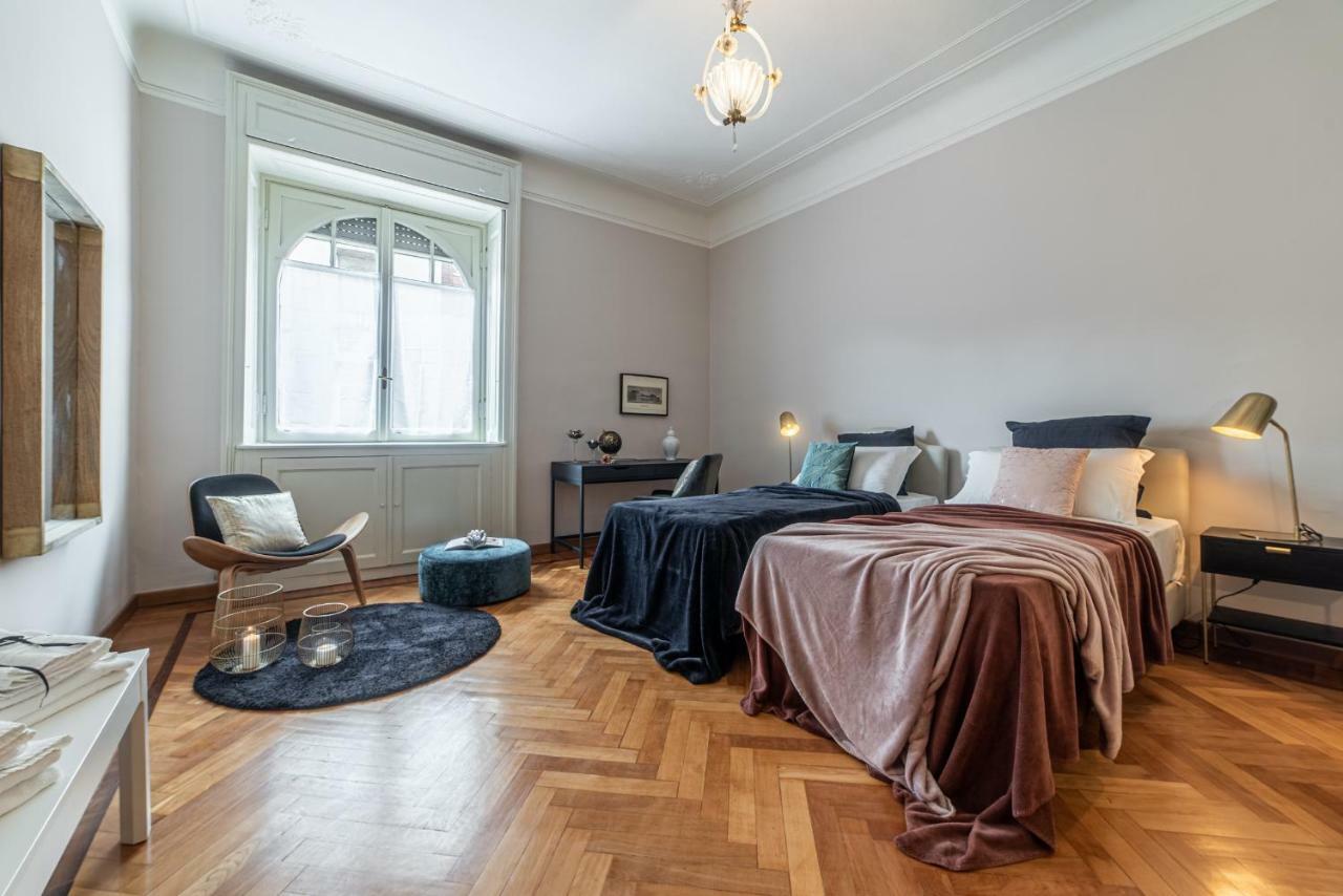Joivy Sophisticated 3-bed Flat With Desk Apartment *