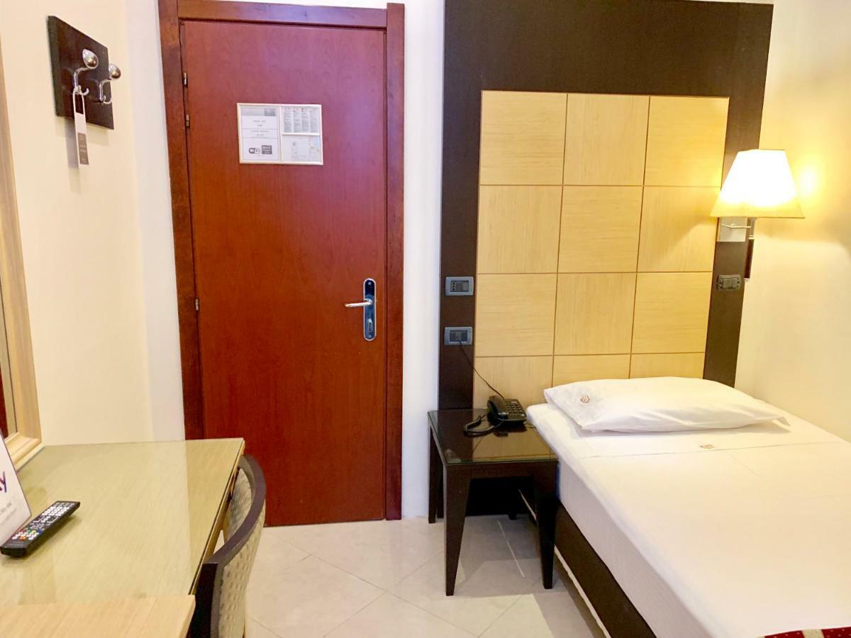 Hotel Fiorella 3*