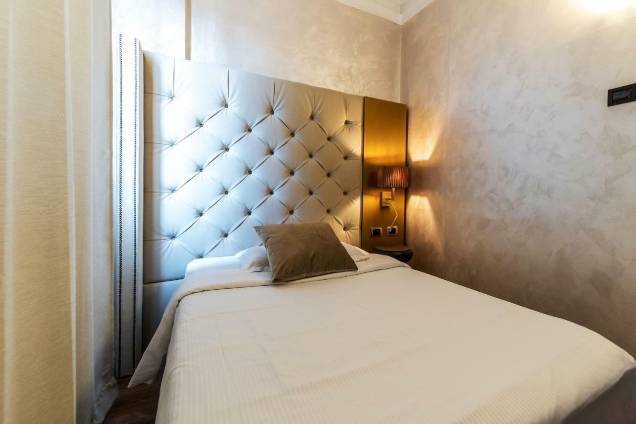 Mythos Hotel