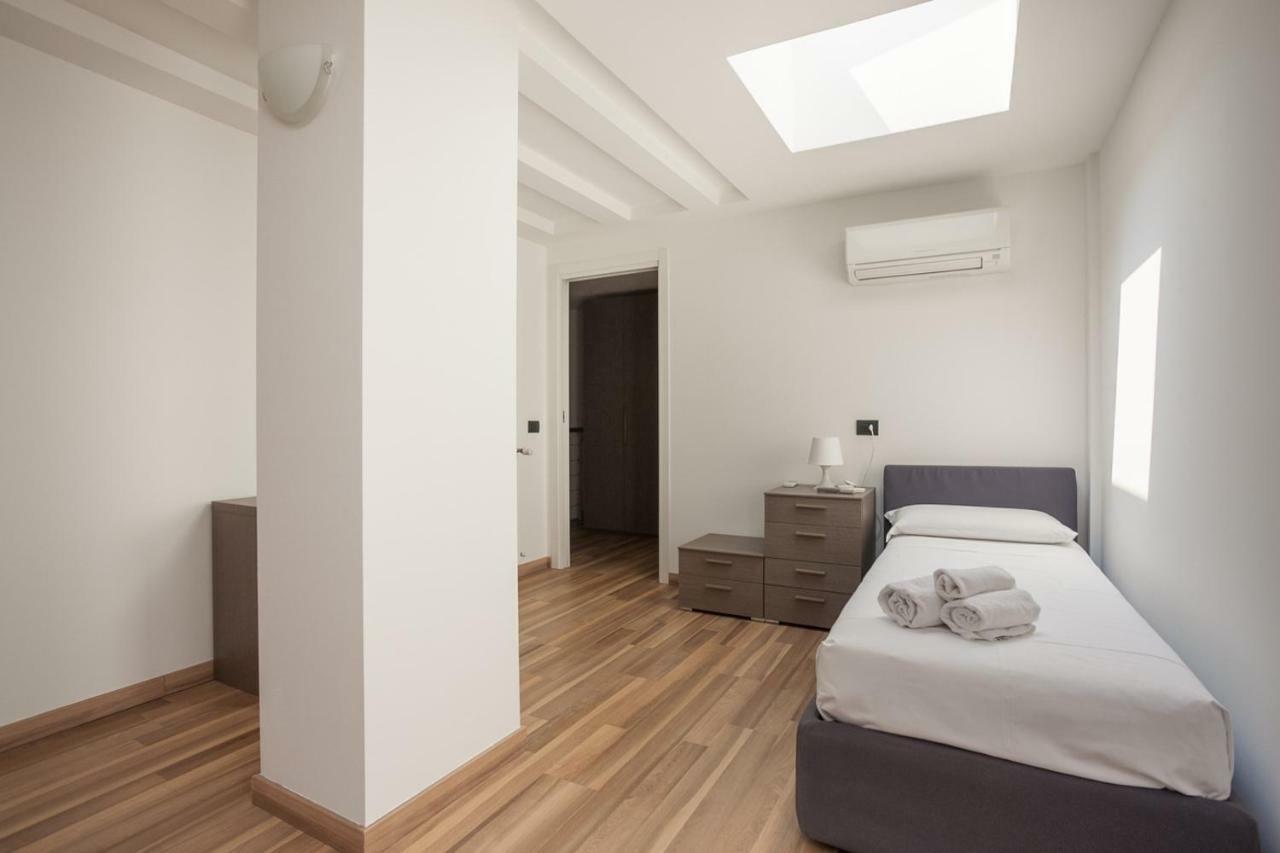 Apartment Palazzo Candiani Halldis Milan