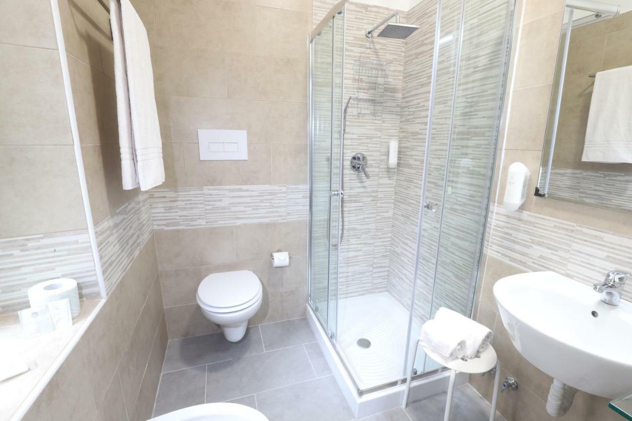 Hotel Leonardo Da Vinci Milan