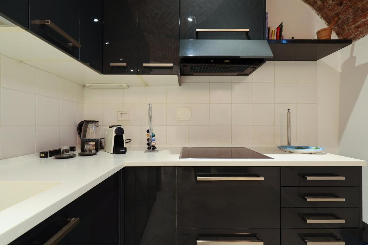 Casa Molino Luxury Loft Apartment Milan