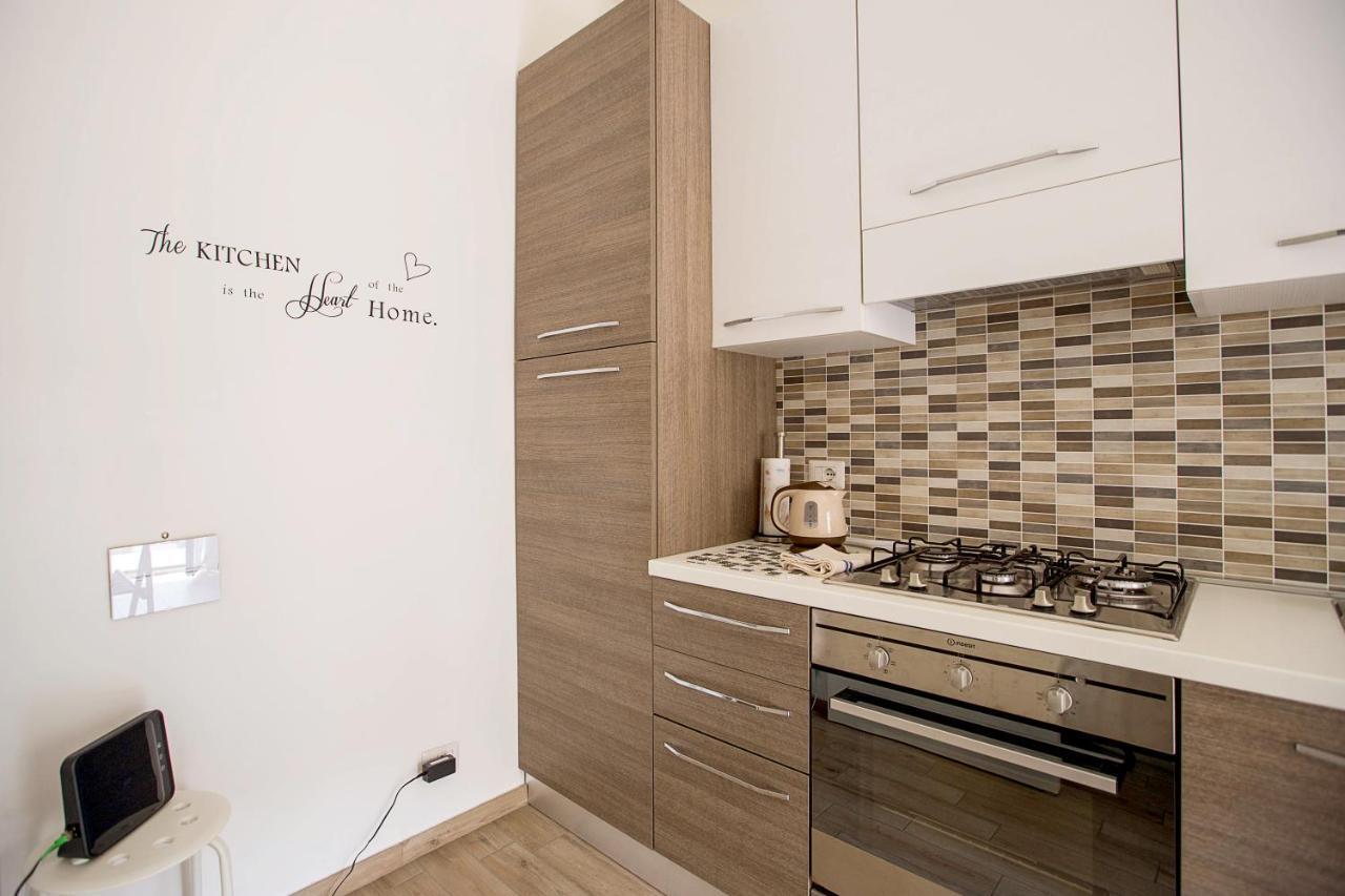 Lorenteggio Apartment