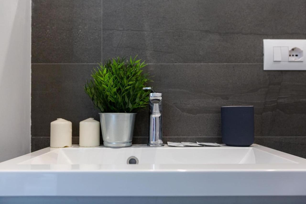 Apartment Via Padova 151 Milan