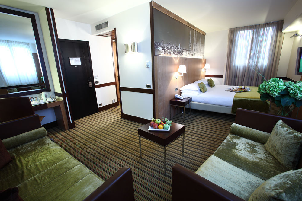 Hotel Starhotels Ritz 4*