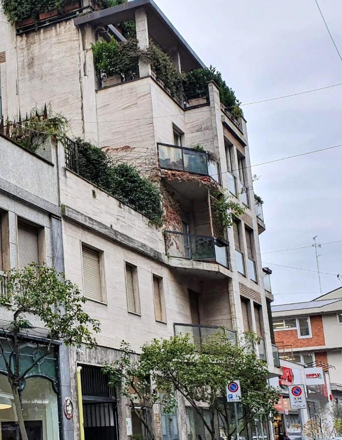Corso Vercelli *