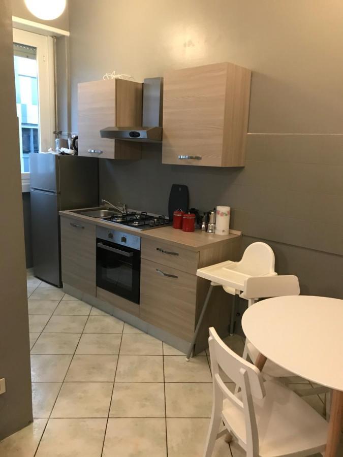 Porta Romana Metro Station Apartment Milan