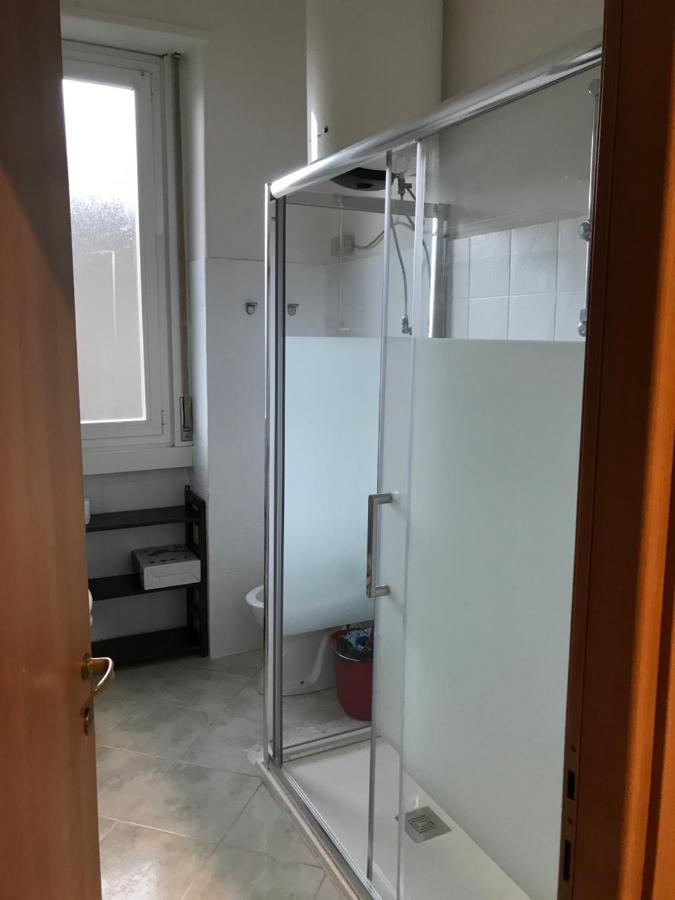 Apartment Porta Romana Metro Station *