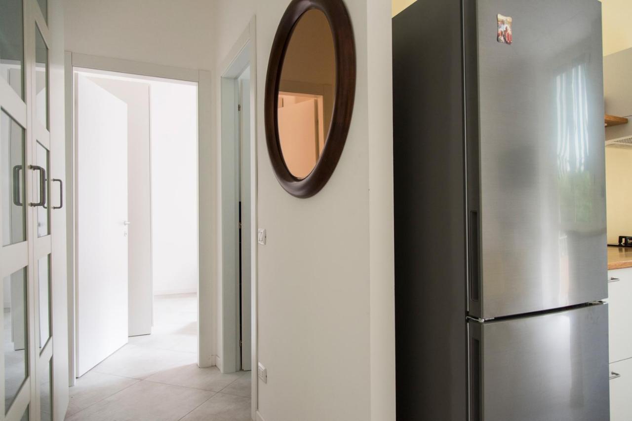 Apartment 1 Bedroom Flat With Garden Milan