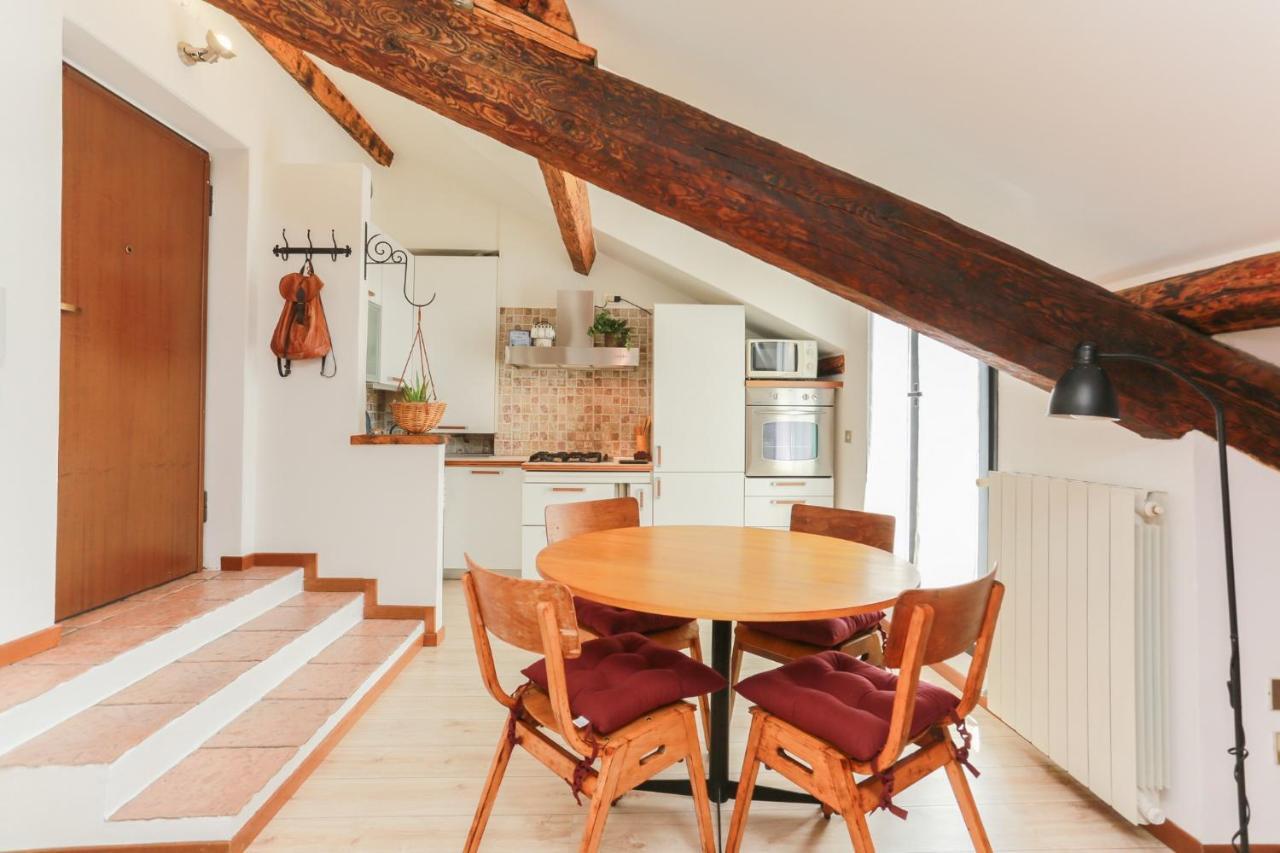 The Best Rent - Cozy Attic With View Apartment