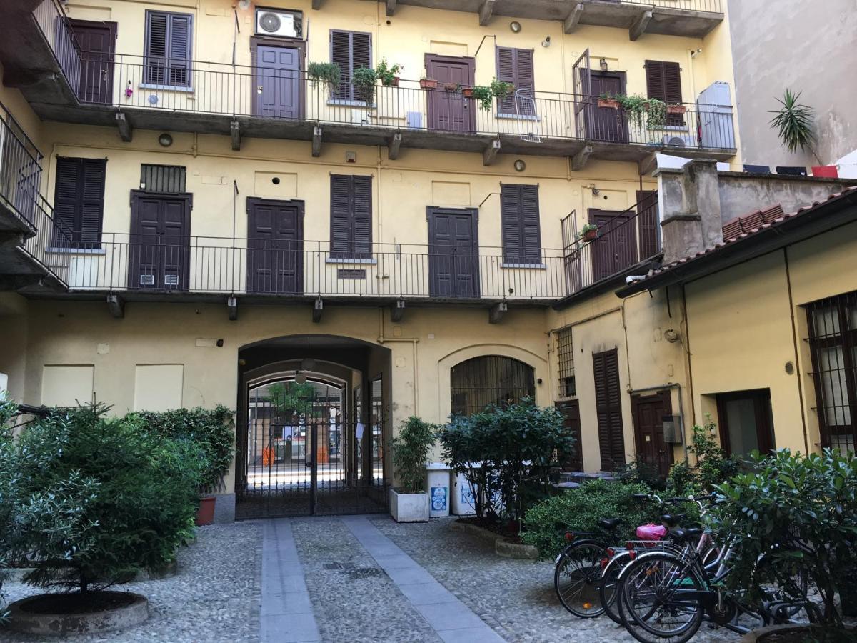 La Casa Di Lalla * Milan