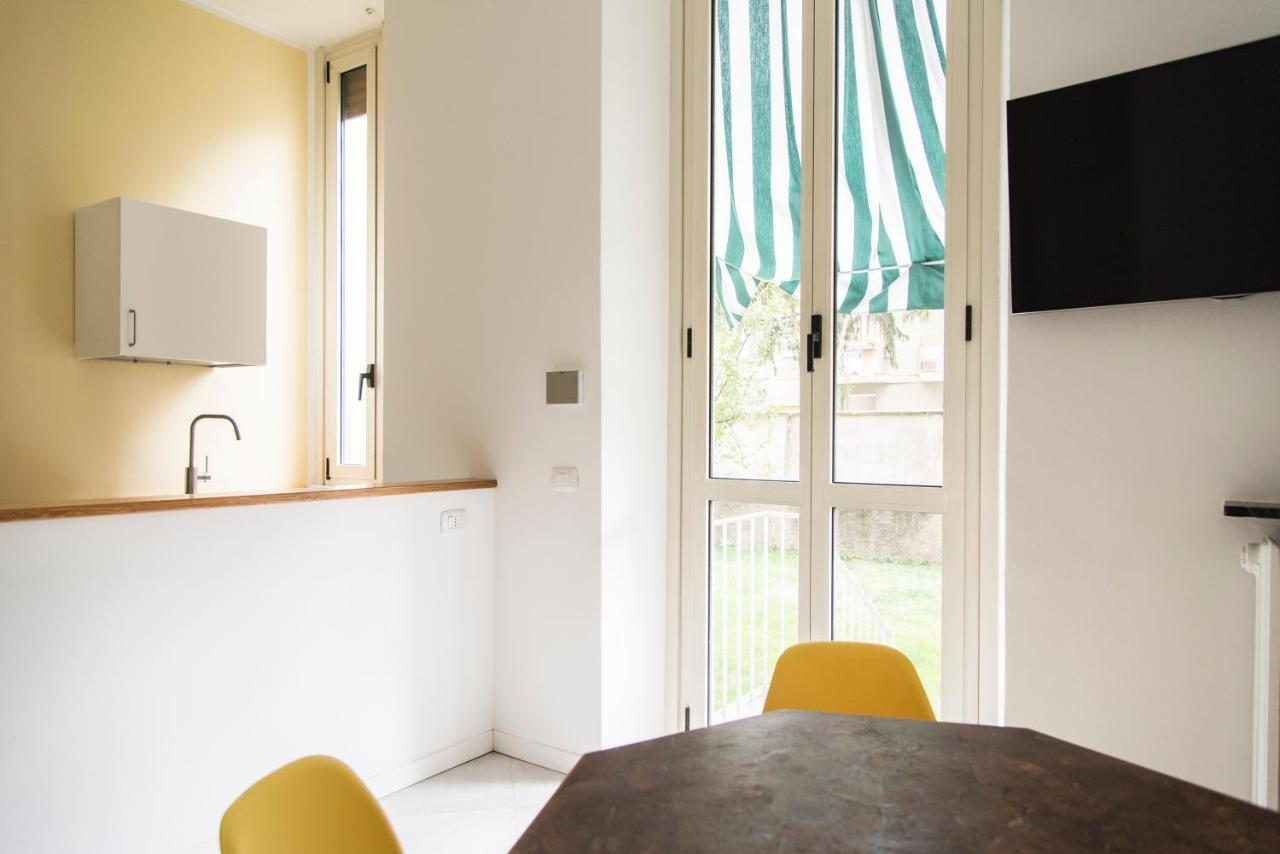 1 Bedroom Flat With Garden Apartment