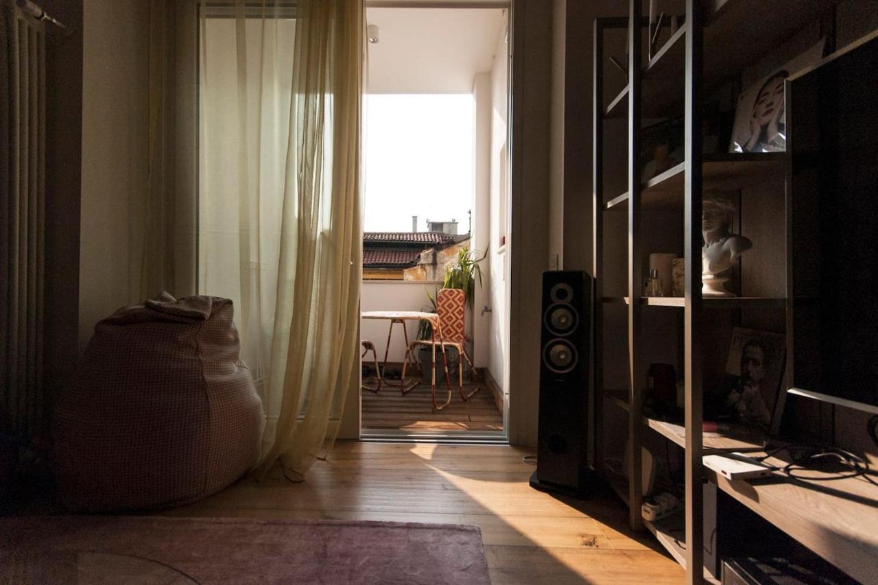 Apartment Luxury Designer Space In Shopping District *