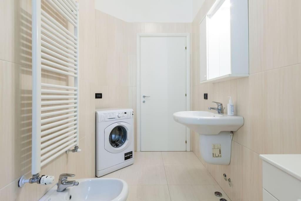 Apartment Spacious And New In Citta Studi