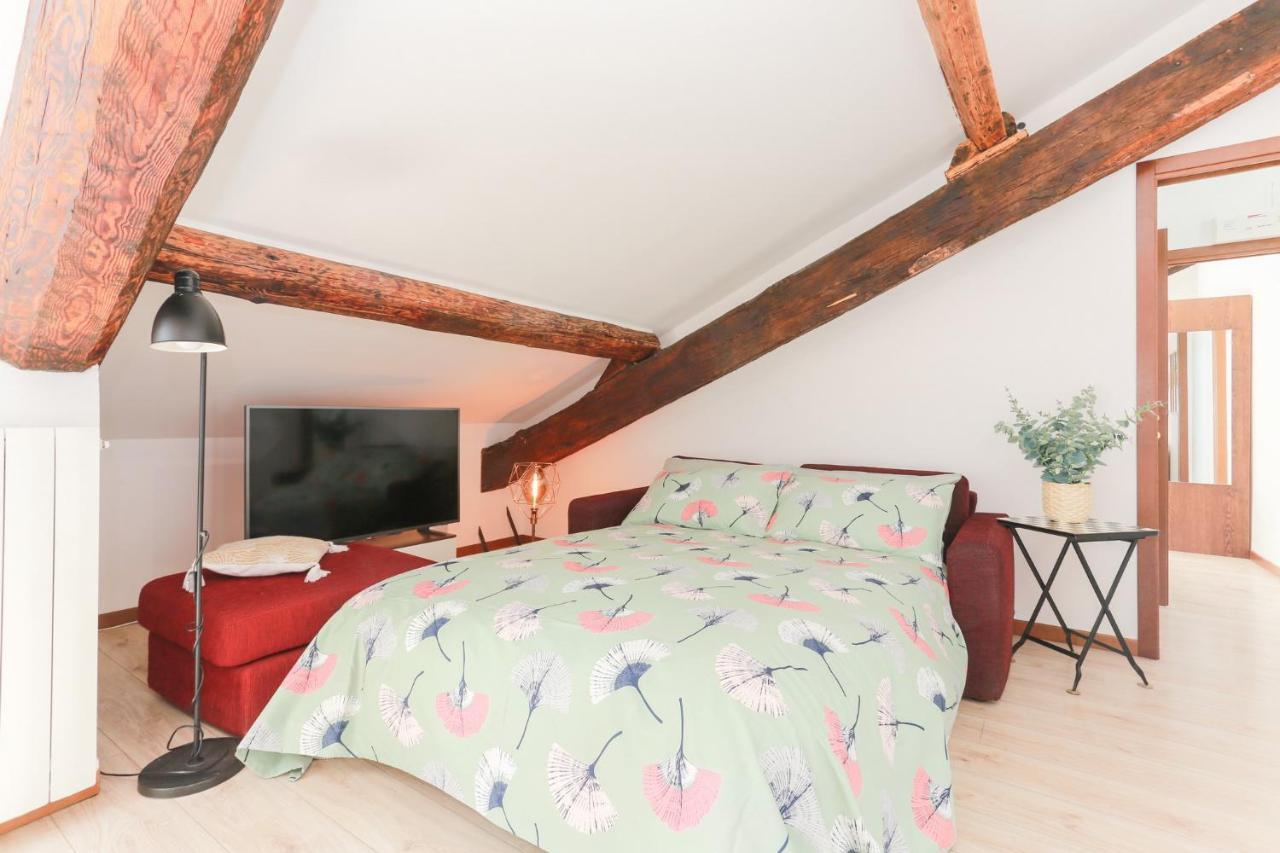 The Best Rent - Cozy Attic With View Apartment