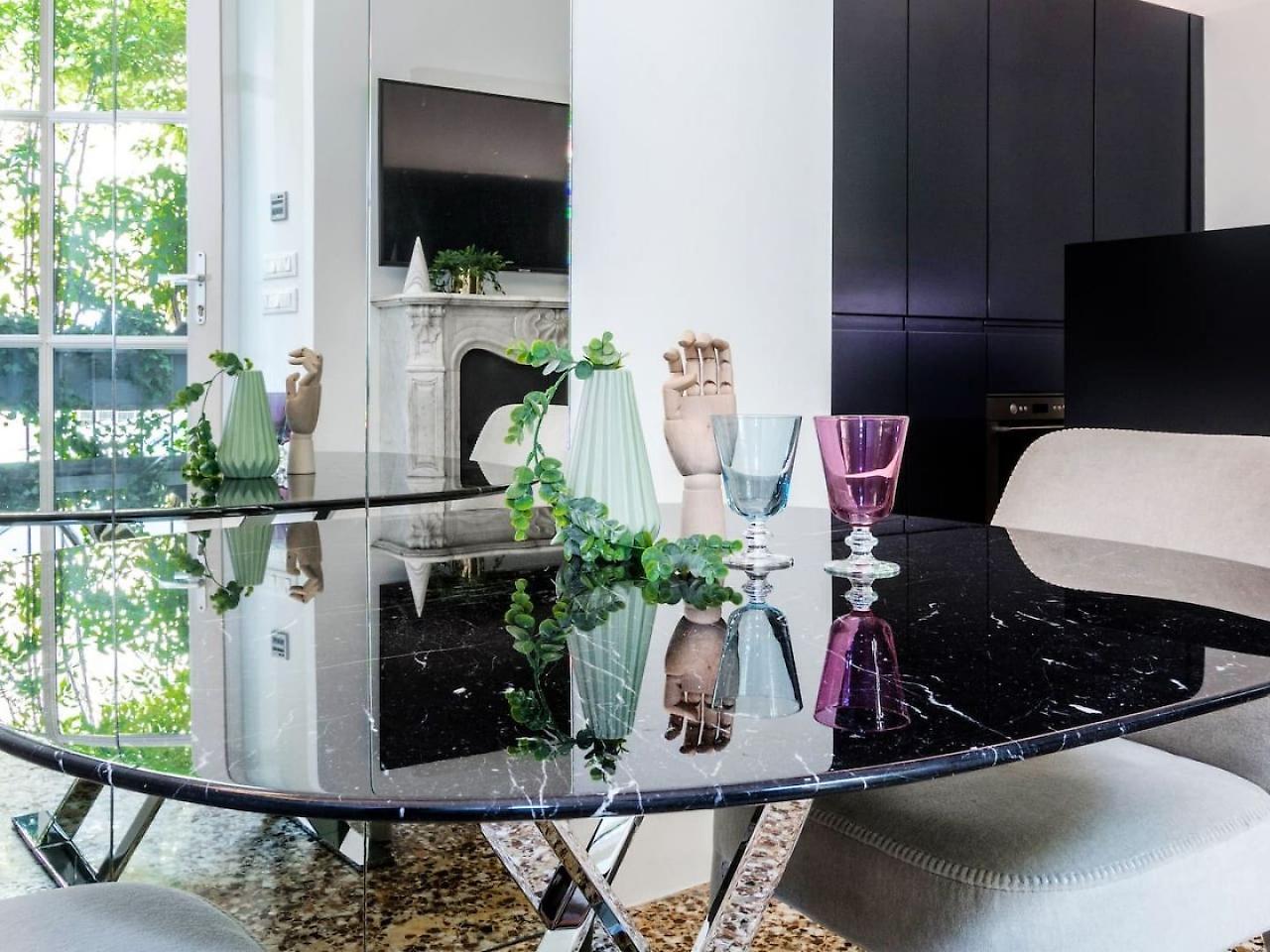 Apartment Joivy Superb 1bed In Brera Milan