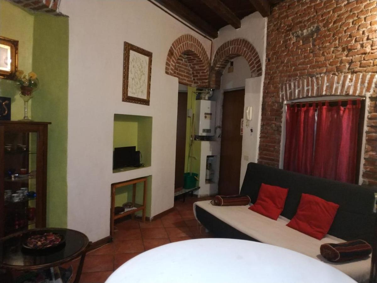 Pirelli Apartment *