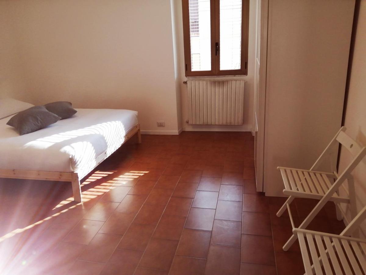 Apartment H24 *