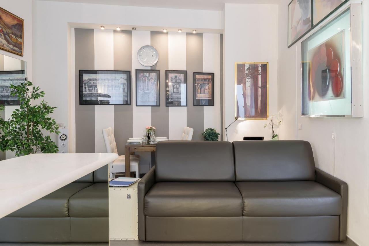 Apartment S. Ambrogio Square Milan