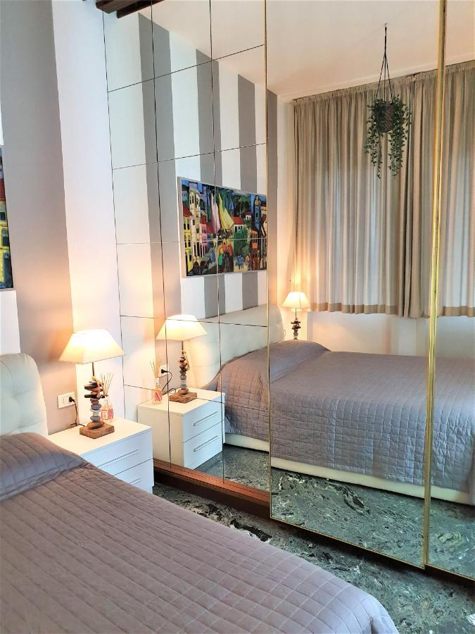 S. Ambrogio Square Apartment