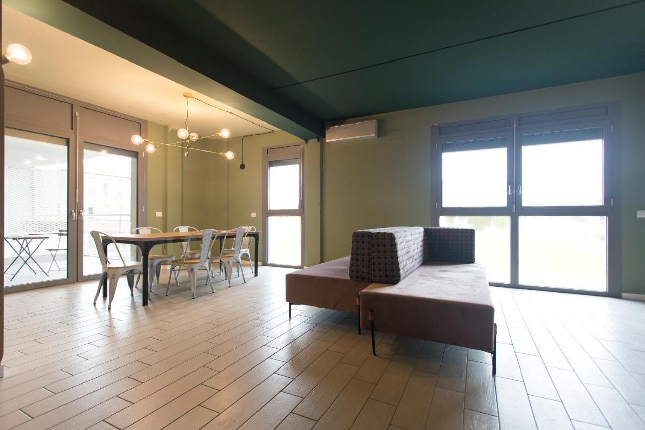 Unico Apartment *