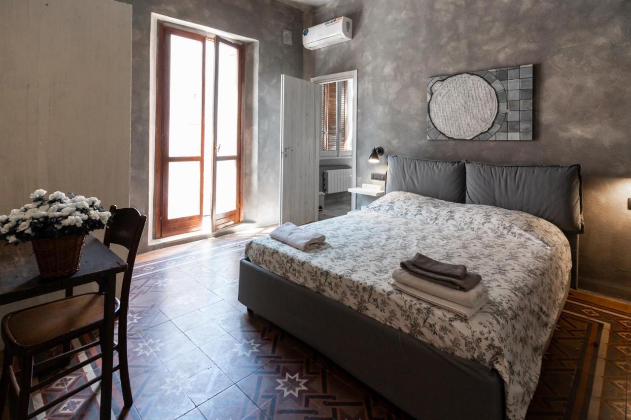 La Del Teatro Bed & Breakfast