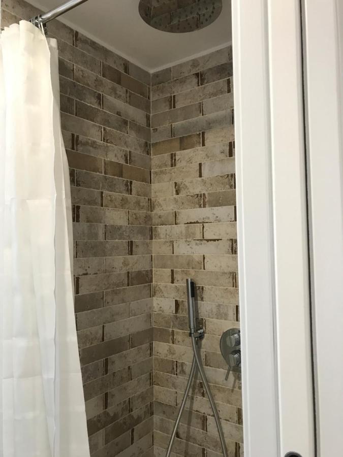25 - Near Metro M3 Apartment