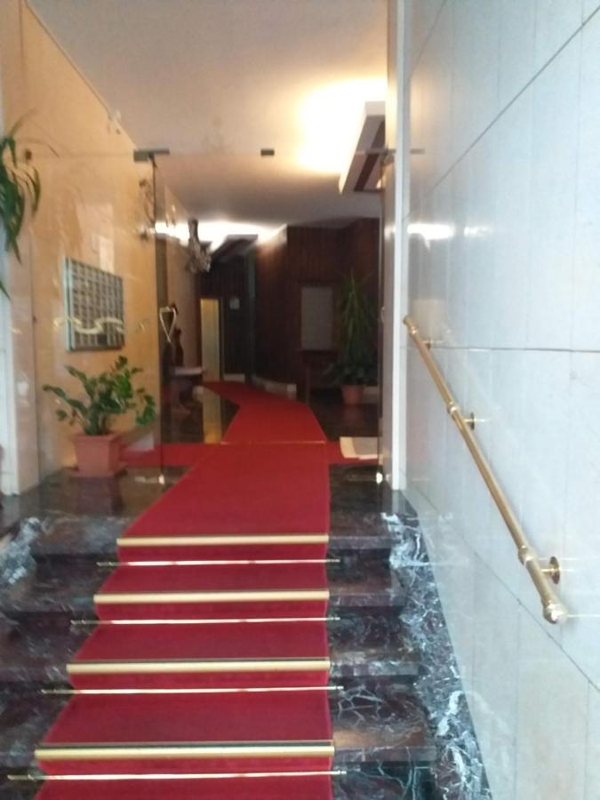 Meta Italy Da Enzo Apartment Milan