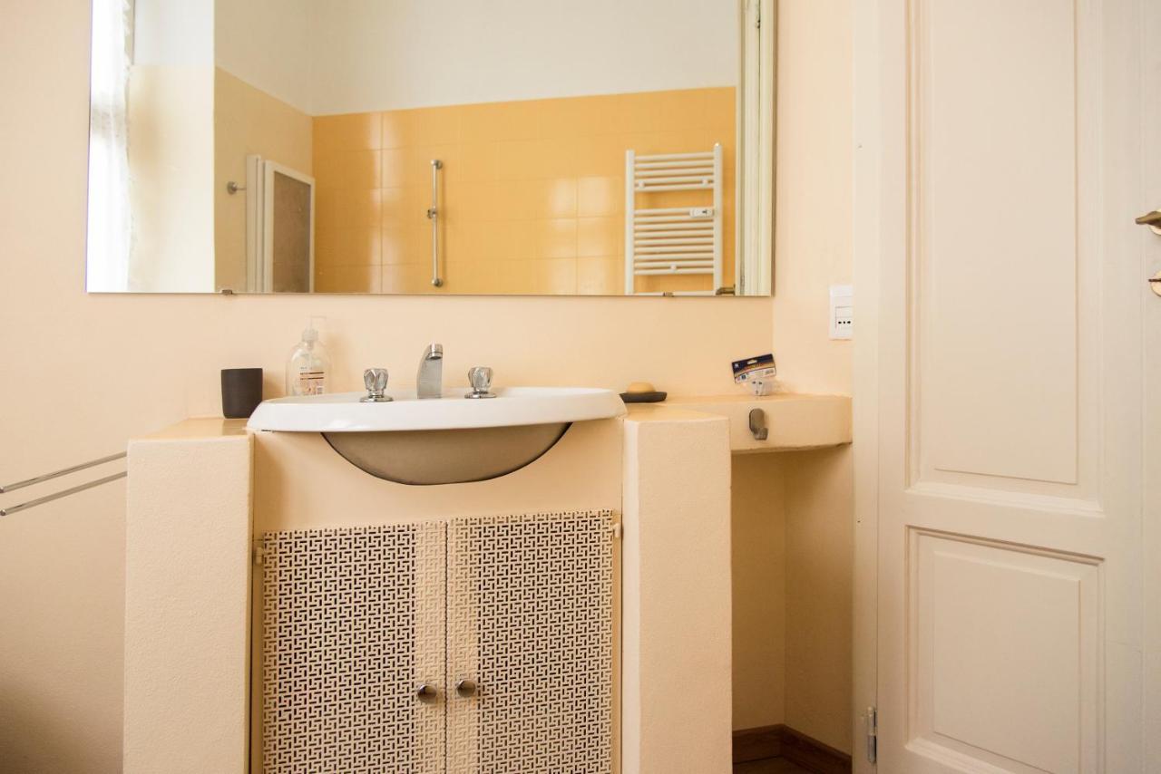 Apartment Brera District 2 Bedrooms -youhosty Milan
