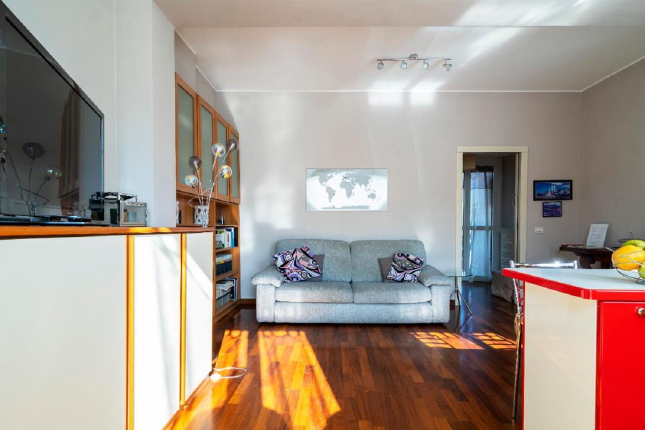 Likehome - Via Coni Zugna * Milan