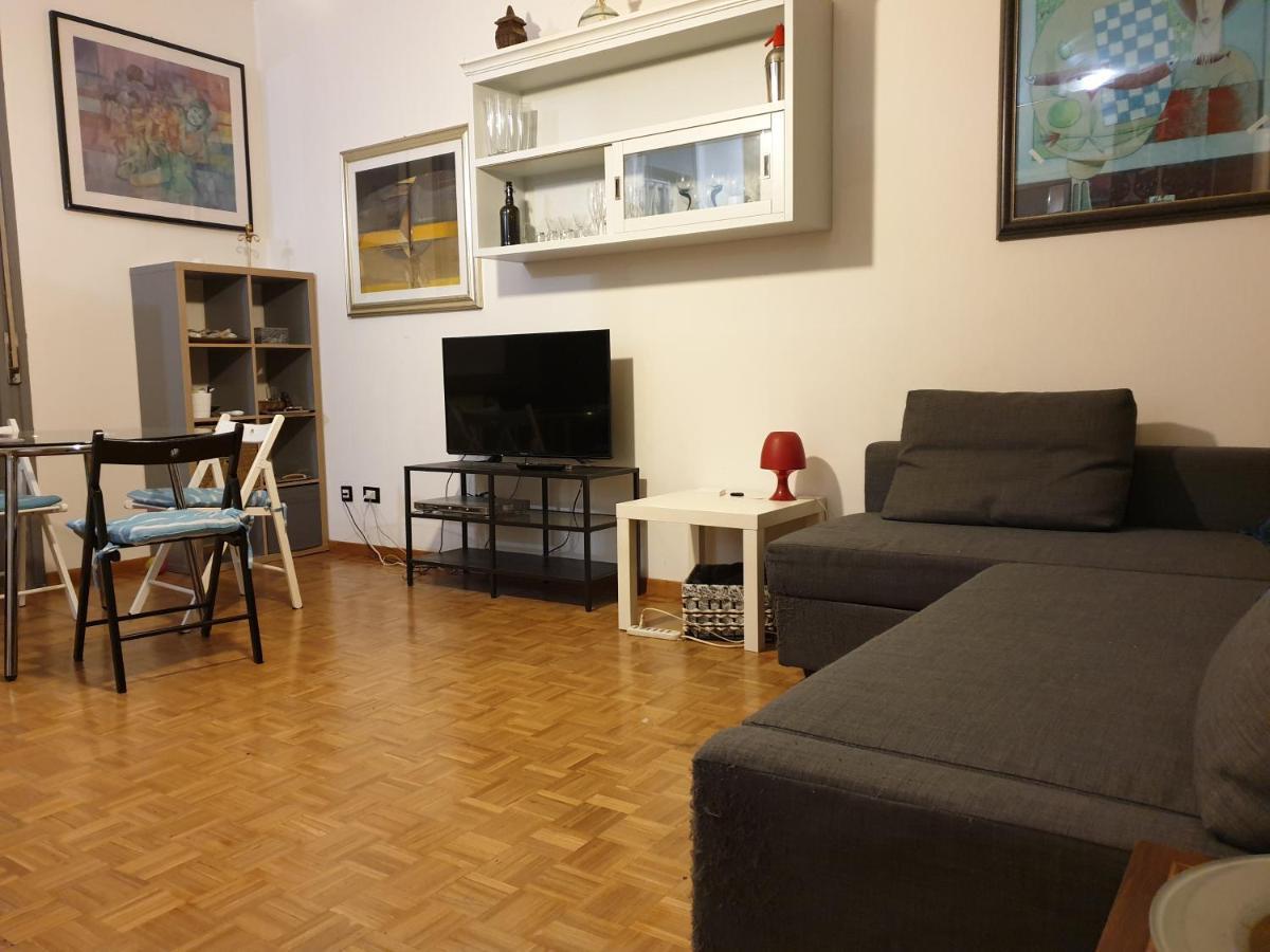 Kibilu - Viale Monza * Milan