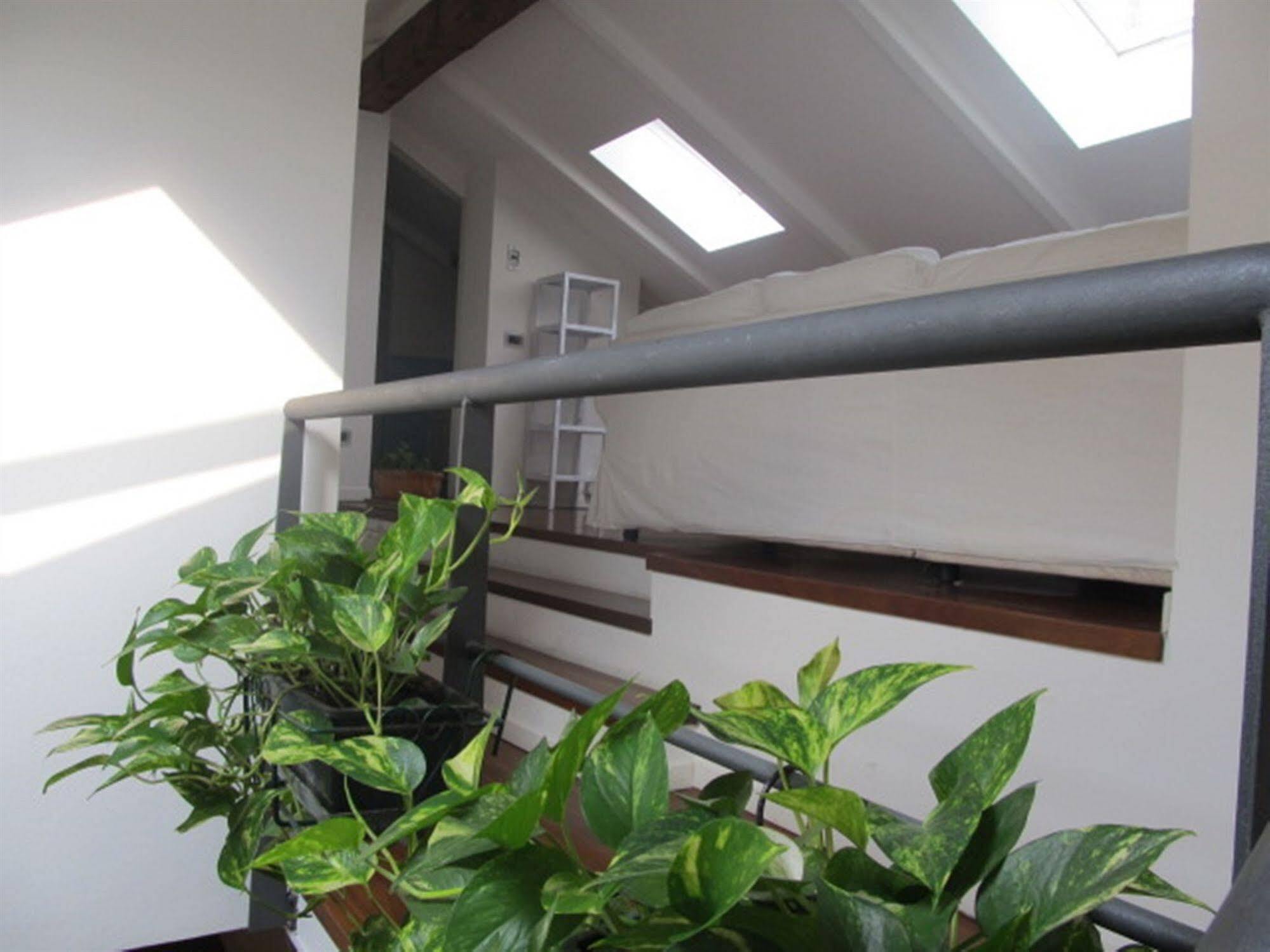 Gioia House 2*