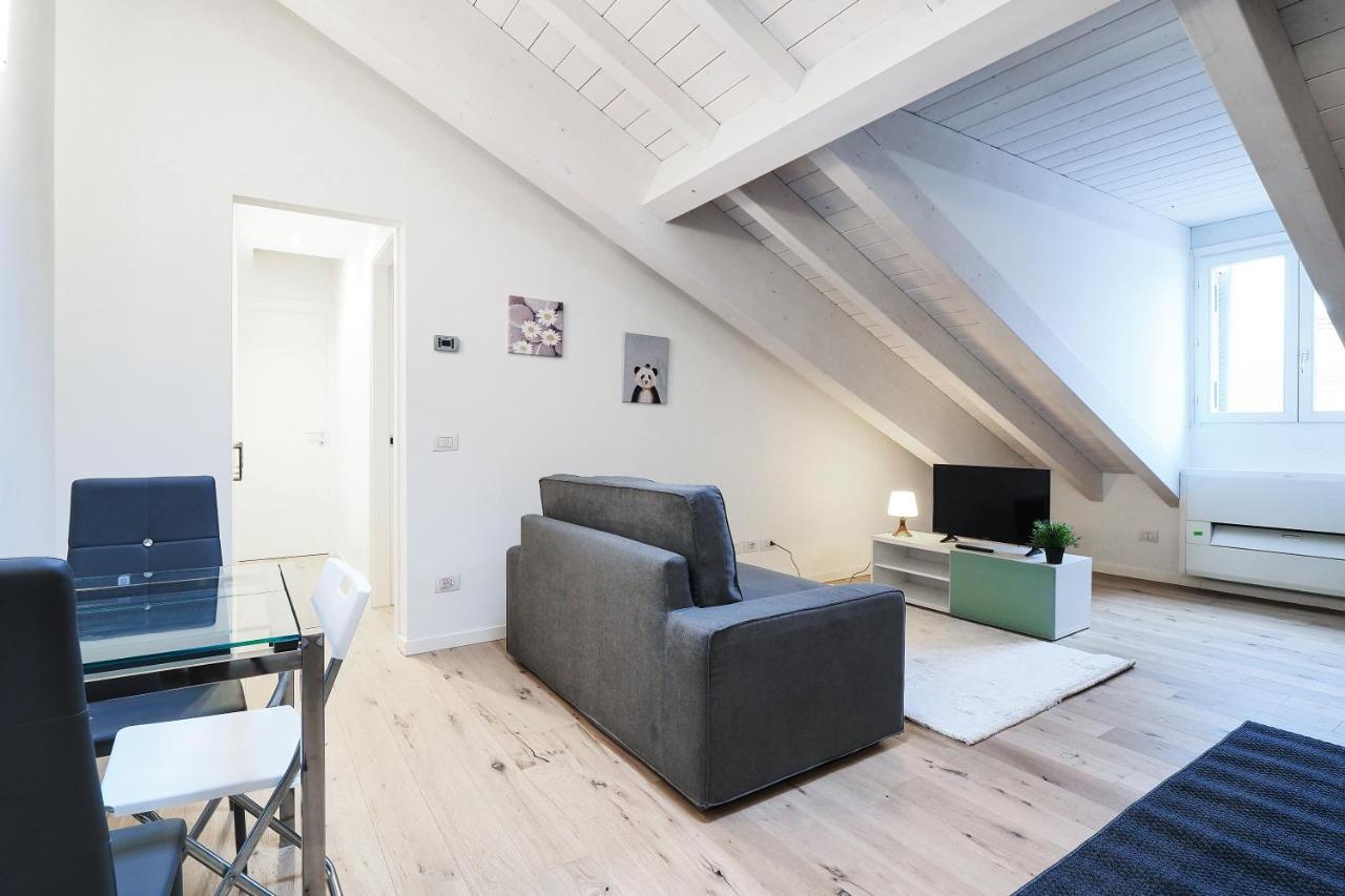 Settala 19-by Yoof Apartment *