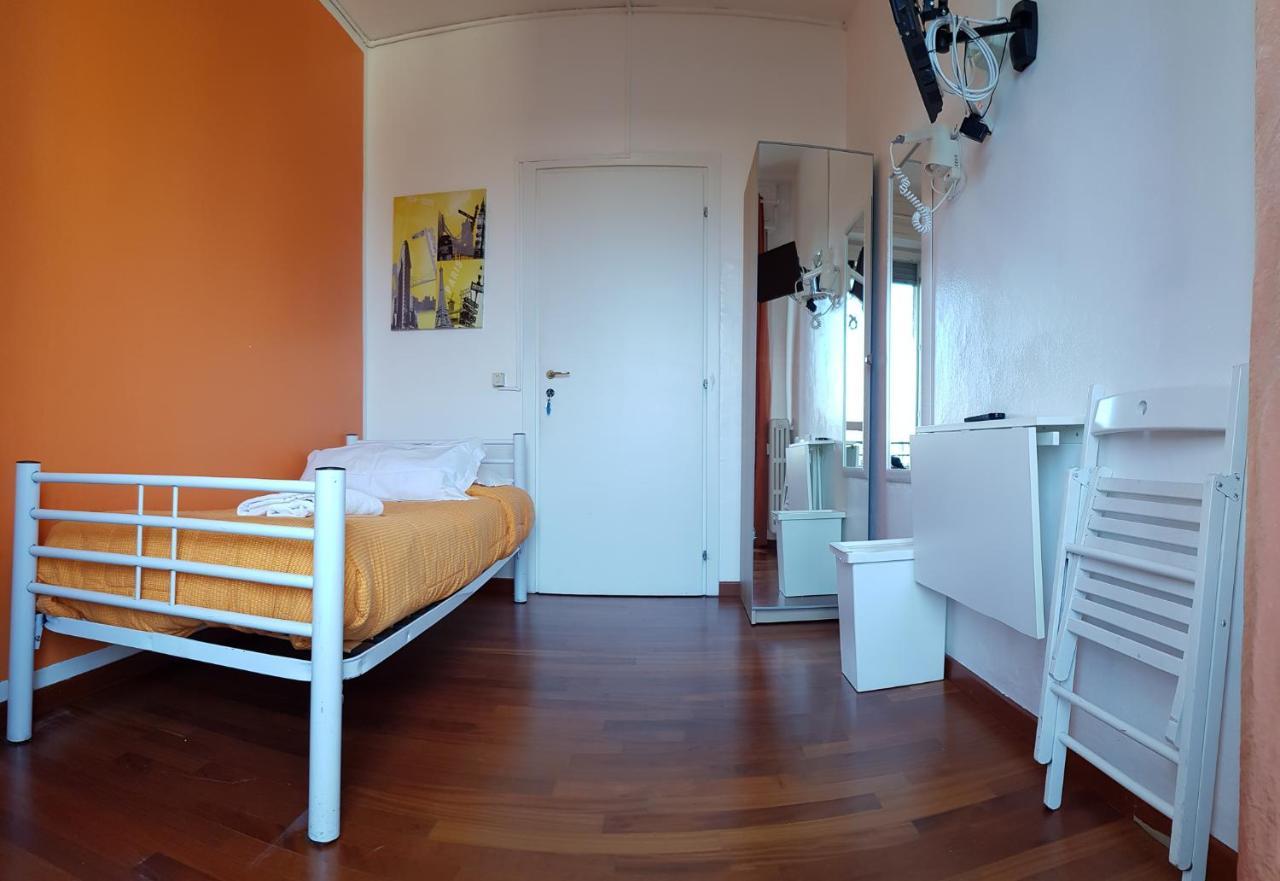 Guest house Foresteria Lombarda By Max *