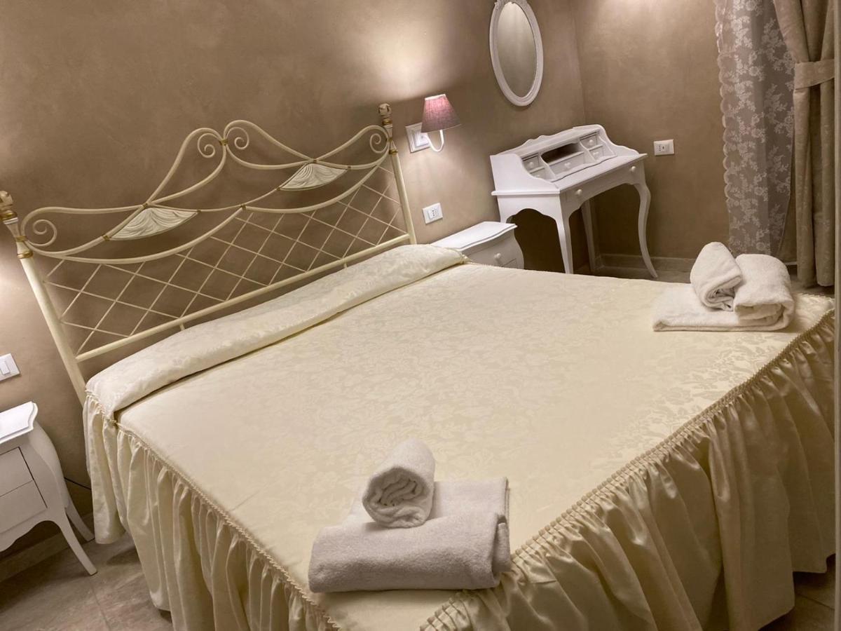Boutique Calais * Milan
