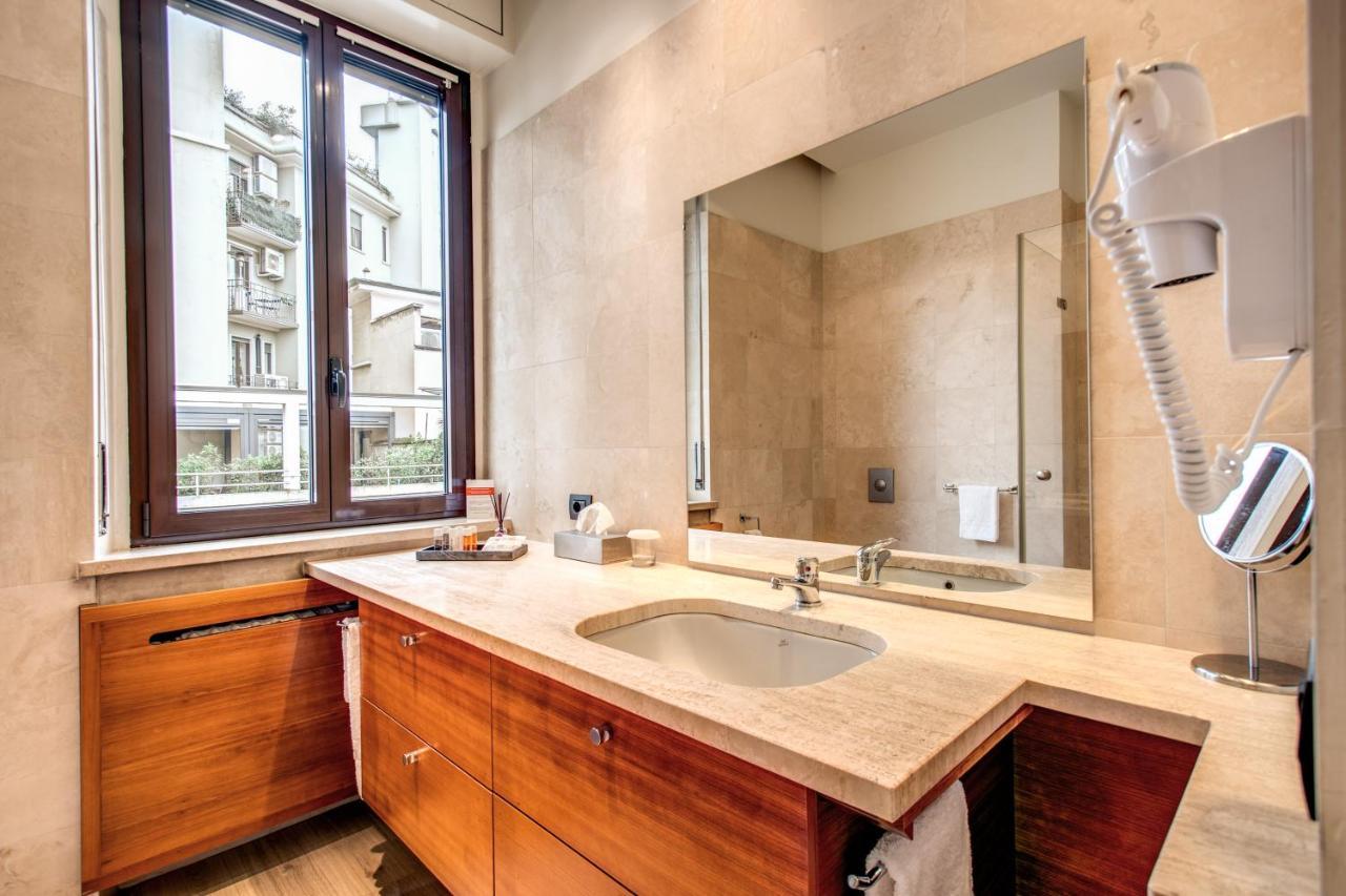 Apartment Santa Tecla Milan
