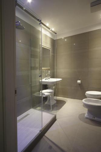 Navigliotel 19 - & 2*