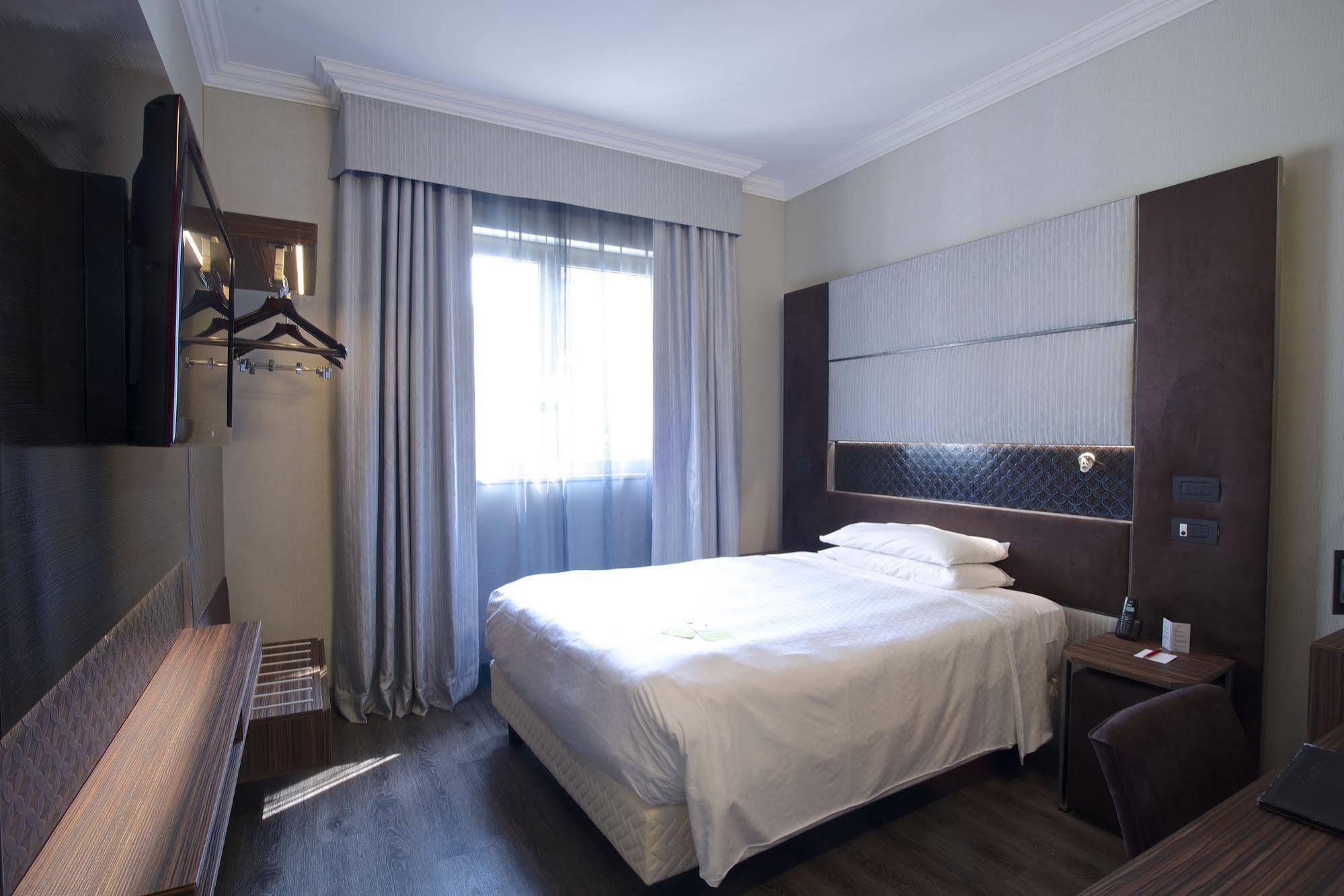 Duo Porta Nuova, A Tribute Portfolio 4* Milão