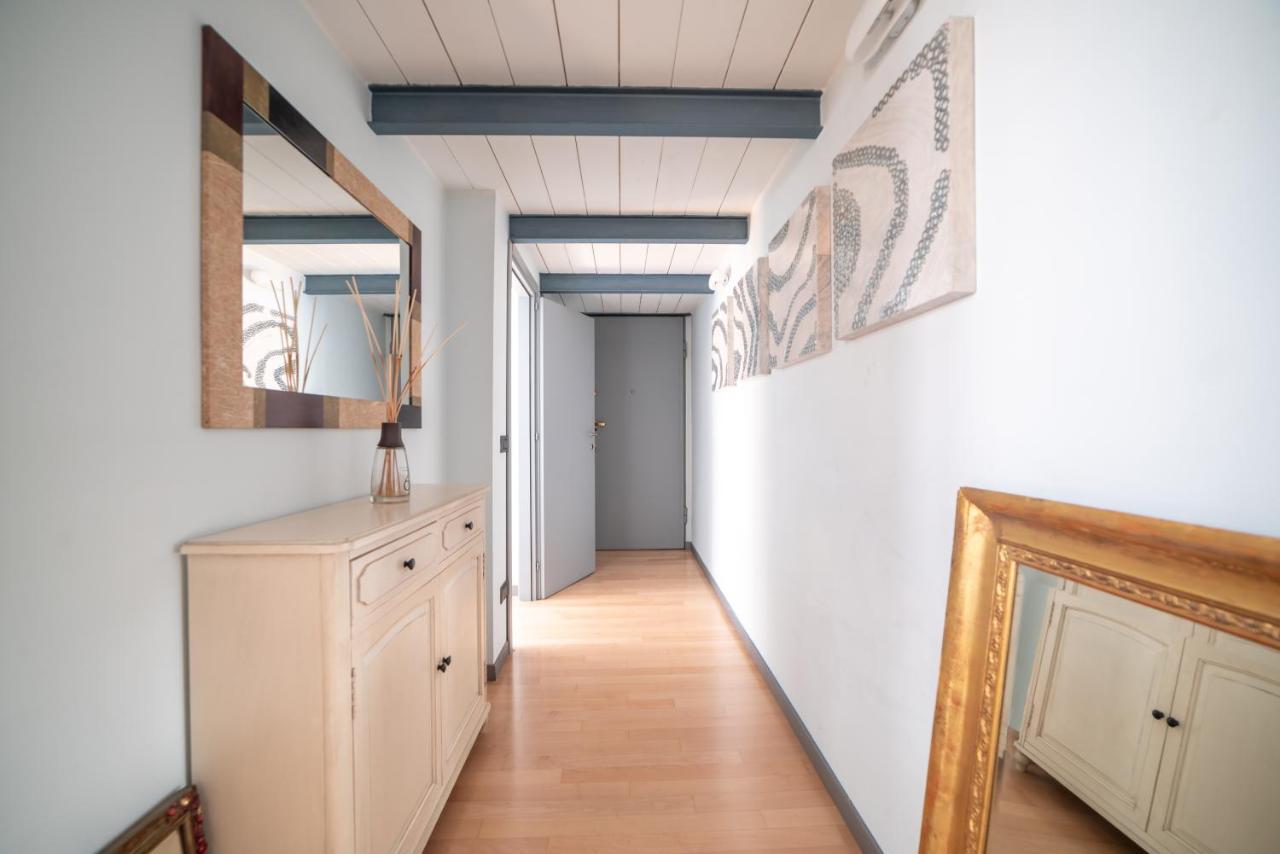Via Paolo Lomazzo By Onefinestay Milão