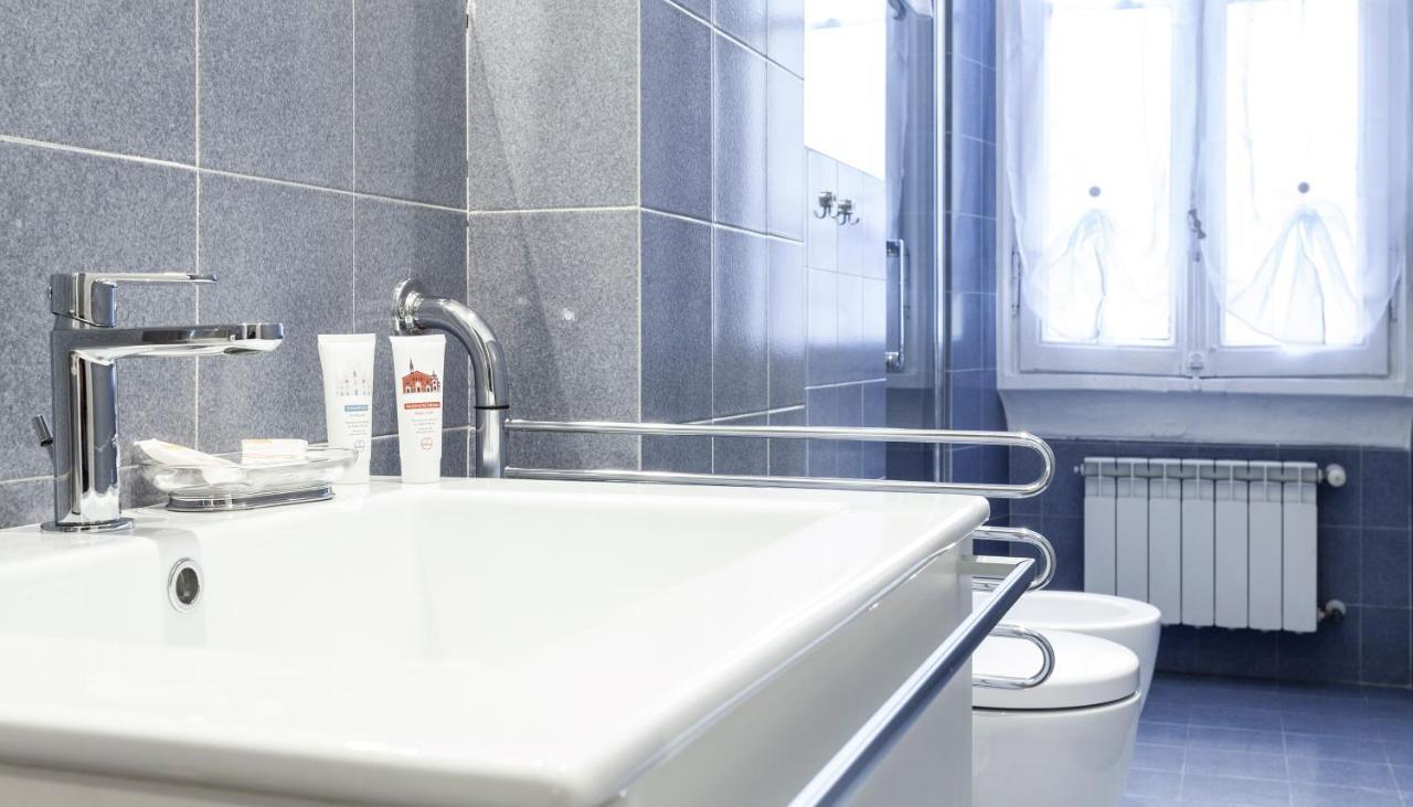 Italianway - Napo Torriani 5 * Milan