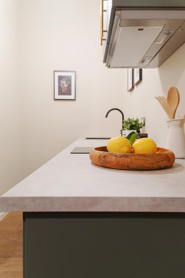 Apartment New & Cozy In Porta Romana Milan