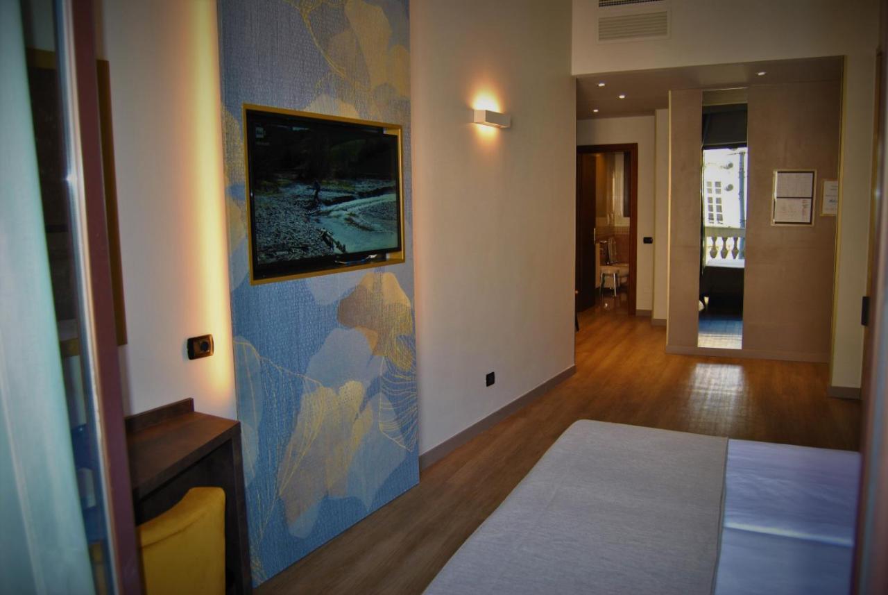 Mokinba King Hotel