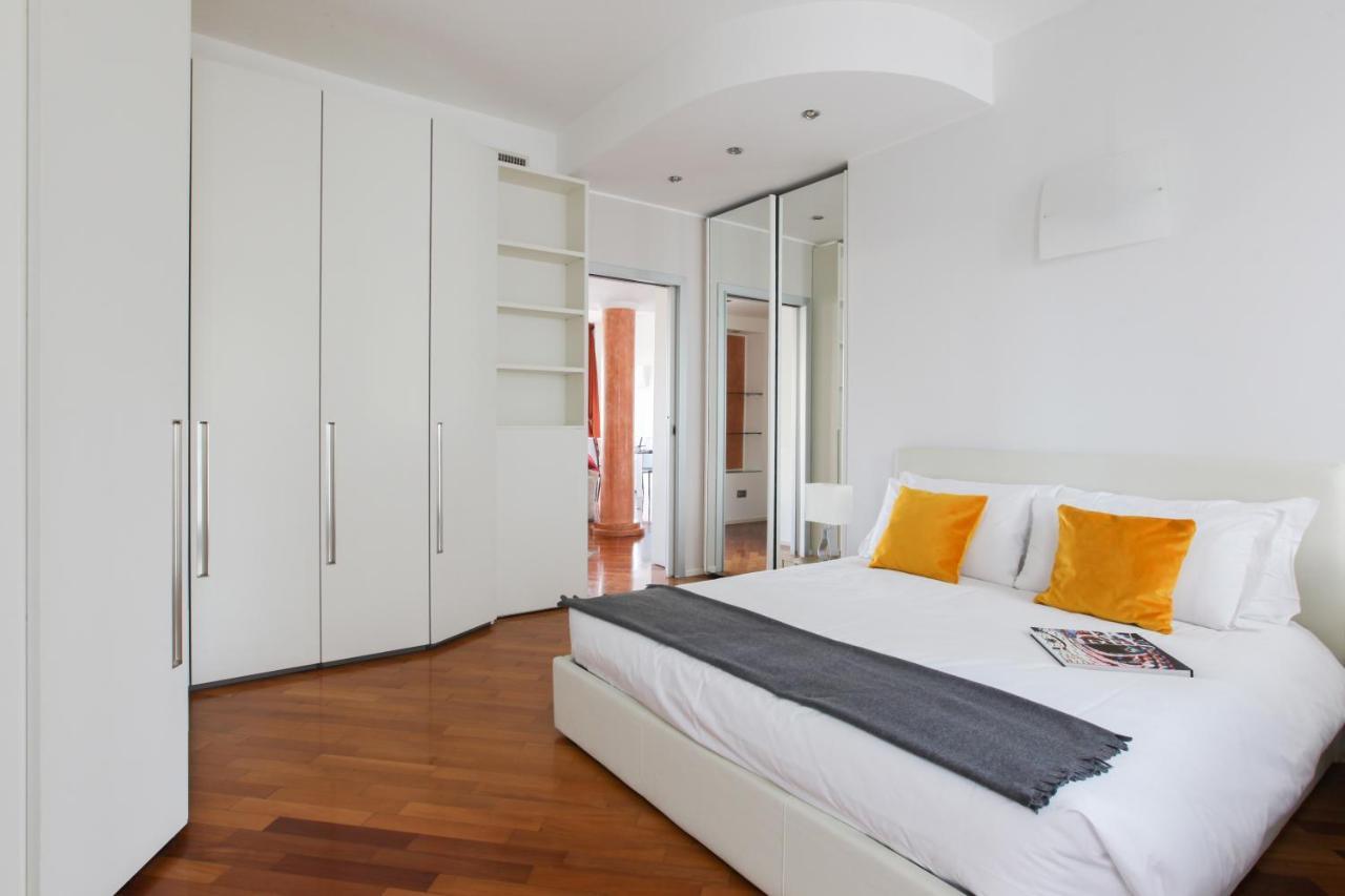 Heart Porta Romana Apartment