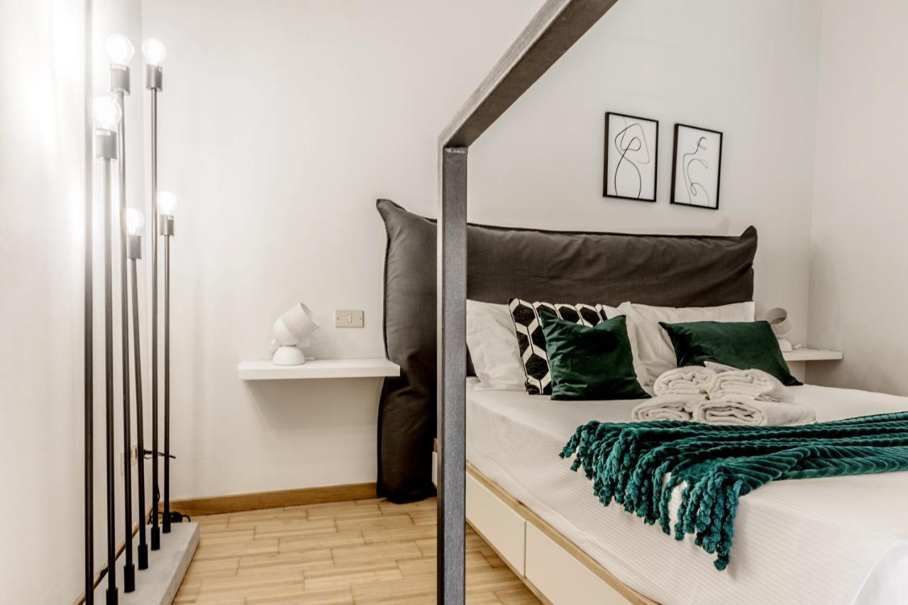 Modern Simplicity In Centre Apartamento