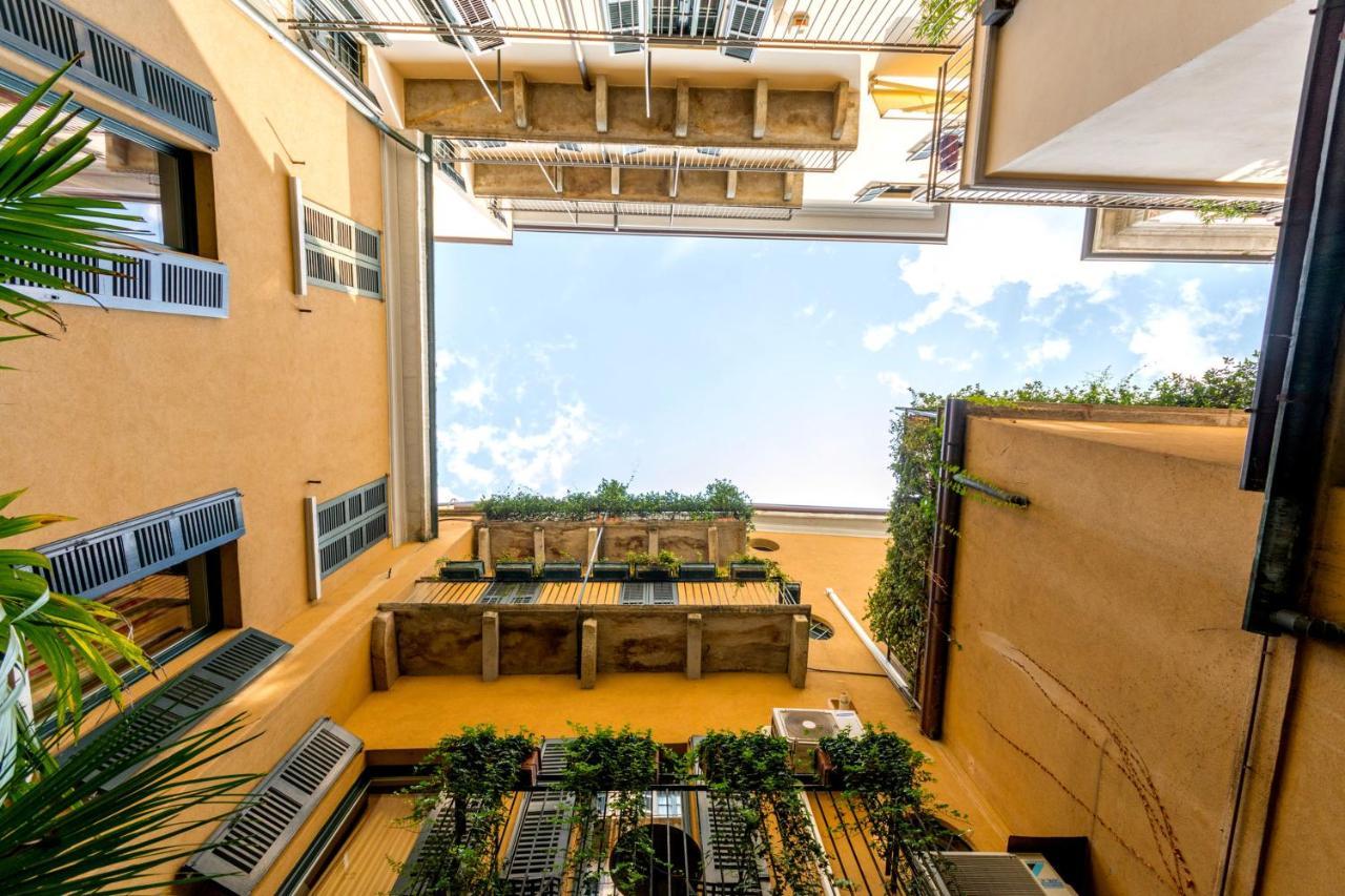 Modern Simplicity In Centre Apartamento Milão
