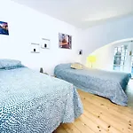 Apartment In 3 Minutes From Duomo Ingresso Via Dei Piatti