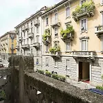 Via Ciro Menotti Halldis Apartment