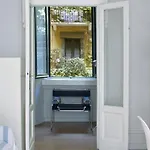 Liberty Two-Room Apartment In Porta Venezia