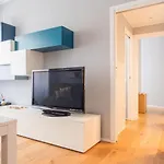 The Best Rent - Lovely Two-Bedroom Apartment Near Bocconi University